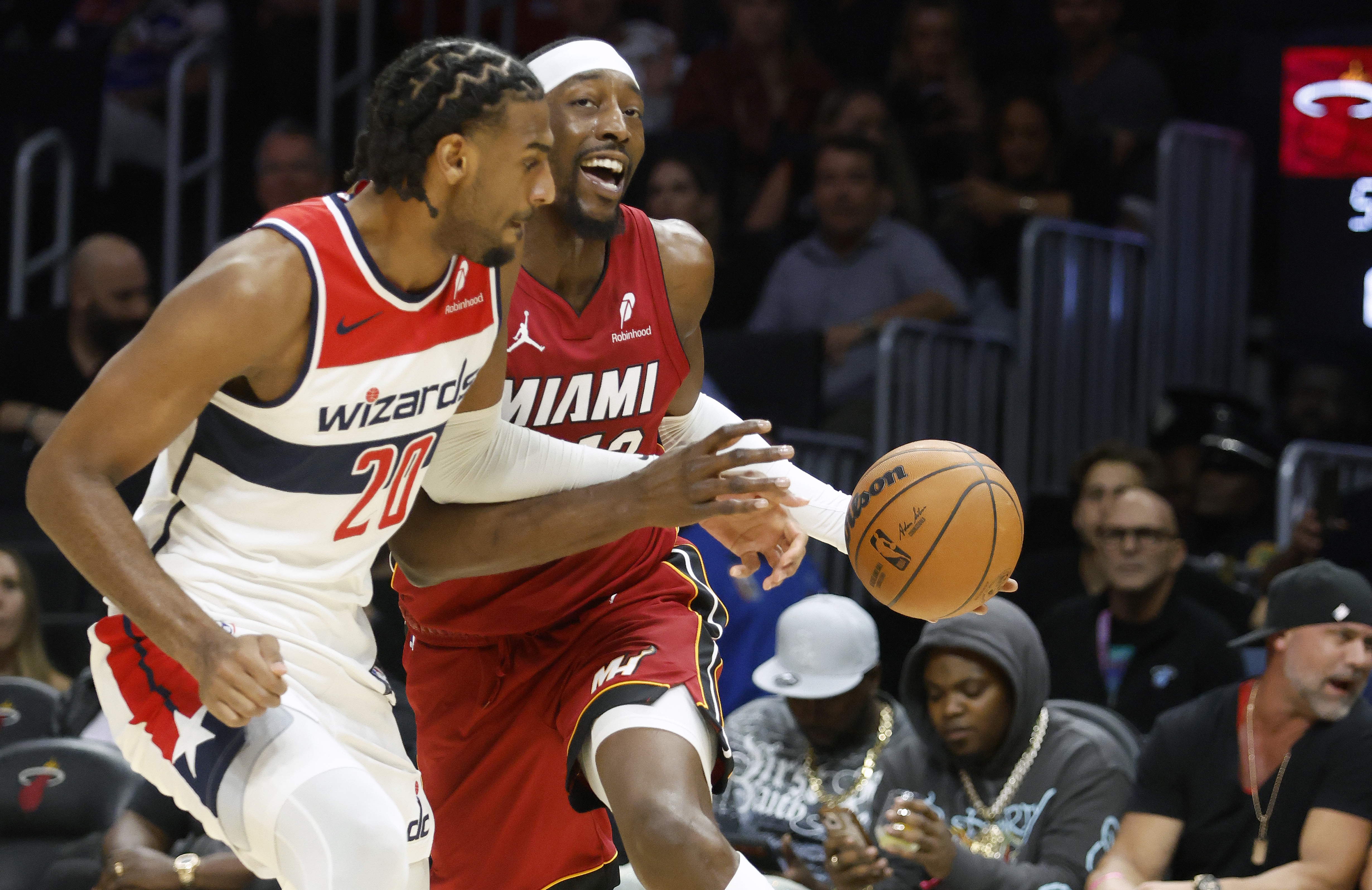 开云体育入口-韦德：奇才为啥全场紧逼阿德巴约？他又不是库里 不会过半场就扔